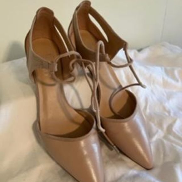 Franco Sarto Nude heels with tie 6.5M - Picture 4 of 4
